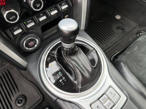 Used 2020 Toyota 86 RWD image 22