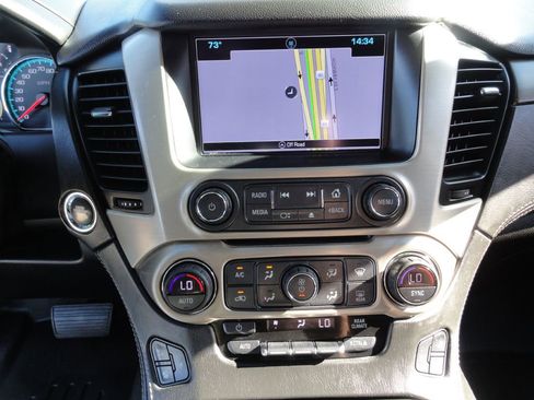 Used 2018 GMC Yukon Denali image 15