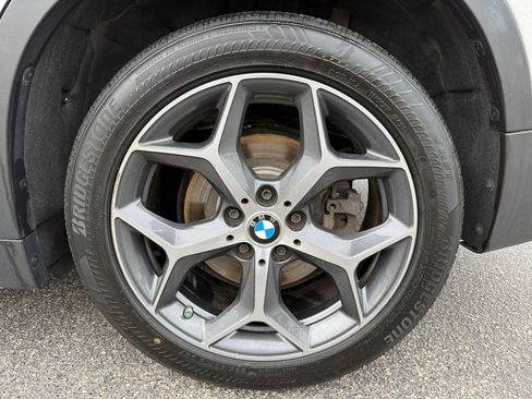 Used 2019 BMW X1 xDrive28i w/ Convenience Package image 16