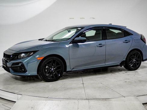 Used 2020 Honda Civic Sport image 4