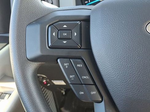 Used 2023 Ford F650 2WD Regular Cab Super Duty image 19