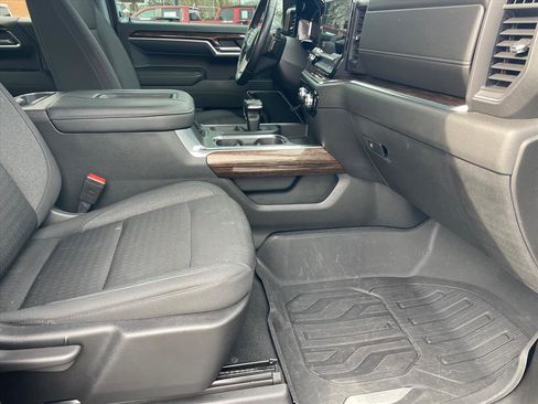Used 2022 GMC Sierra 1500 Elevation image 25