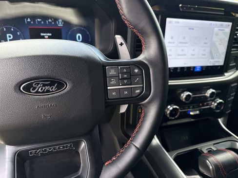 Used 2025 Ford F150 Raptor AWD/4WD image 27