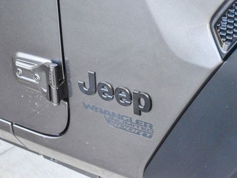 Used 2021 Jeep Wrangler Unlimited Sport AWD/4WD image 9
