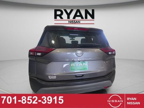 Certified 2023 Nissan Rogue SV AWD/4WD image 4