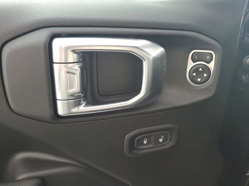 New 2026 Jeep Wrangler Sport S image 28