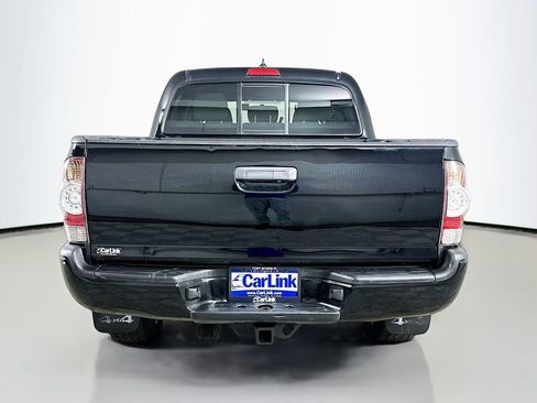 Used 2015 Toyota Tacoma TRD Pro w/ TRD Sport Package image 7