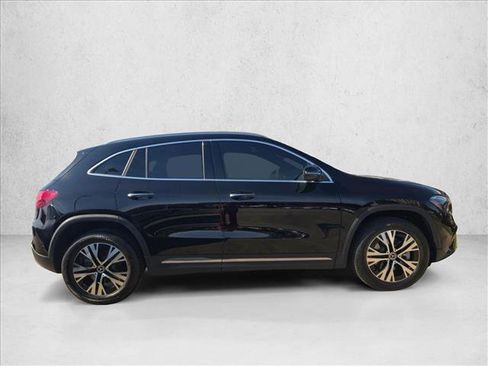 Certified 2025 Mercedes-Benz GLA 250 image 4