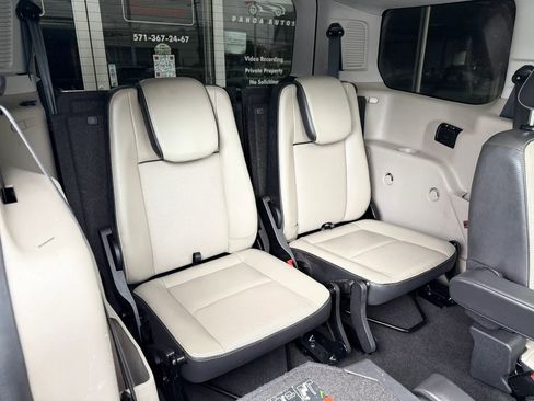 Used 2016 Ford Transit Connect Titanium FWD image 34