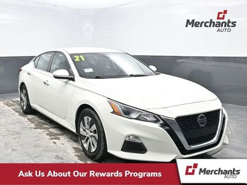 Used 2021 Nissan Altima 2.5 S image 1