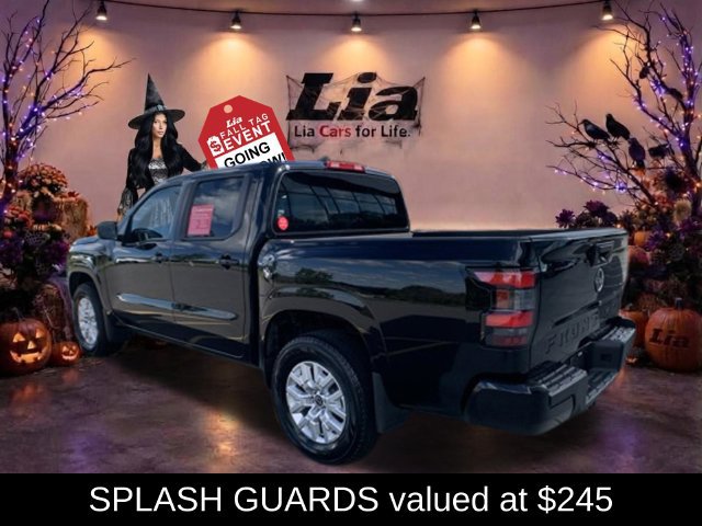 Certified 2023 Nissan Frontier SV w/ Tow Package AWD/4WD image 3