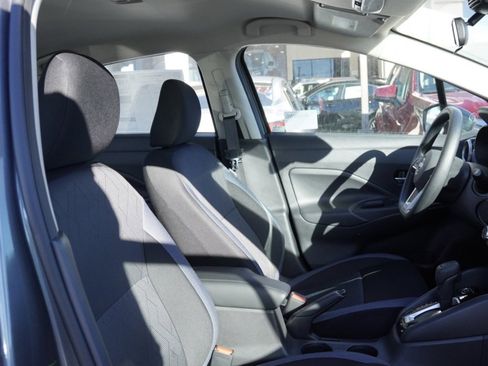 New 2025 Nissan Versa SV image 18