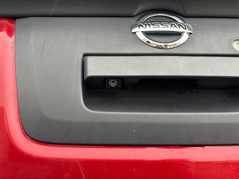 Used 2015 Nissan Frontier SL image 15