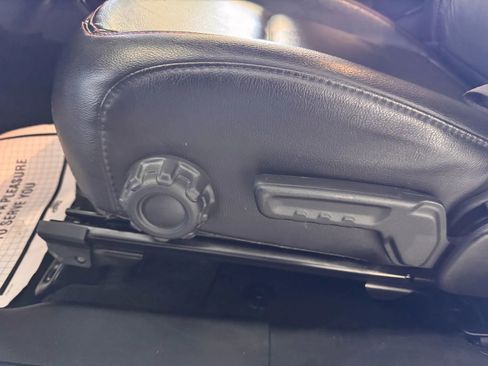 Used 2018 Jeep Wrangler Rubicon image 13