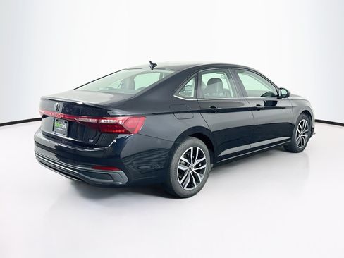 Used 2025 Volkswagen Jetta SE FWD image 7