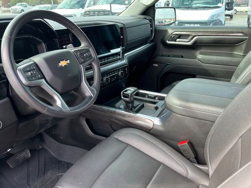 Certified 2023 Chevrolet Silverado 1500 LTZ w/ Technology Package image 16