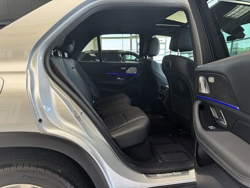 Used 2020 Mercedes-Benz GLE 350 4MATIC w/ Premium Package image 45