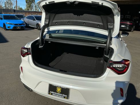 Used 2021 Acura TLX image 25