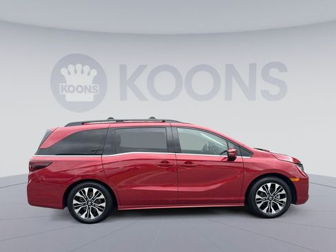Used 2026 Honda Odyssey Elite image 8