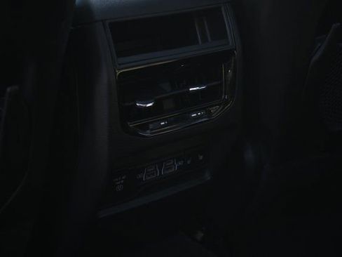 Used 2024 Jeep Grand Cherokee Limited image 21