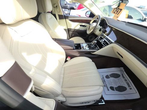 Used 2020 Bentley Flying Spur W12 image 9
