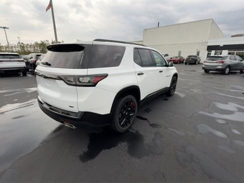 Certified 2020 Chevrolet Traverse Premier w/ Redline Edition image 8