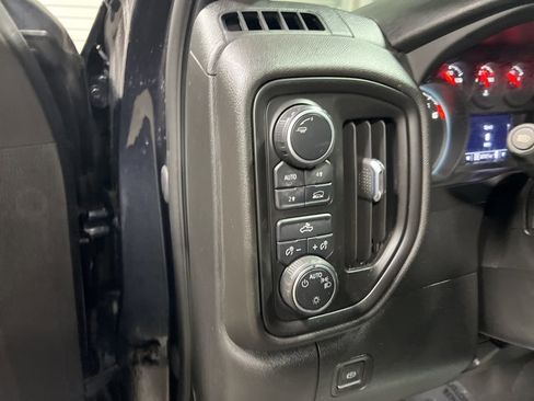 Used 2023 Chevrolet Silverado 1500 Custom image 25