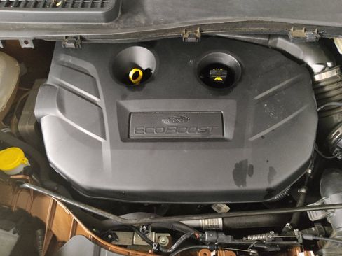 Used 2017 Ford Escape Titanium w/ Equipment Group 301A FWD image 30