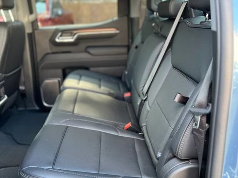 Used 2025 GMC Sierra 1500 Denali w/ Technology Package AWD/4WD image 10