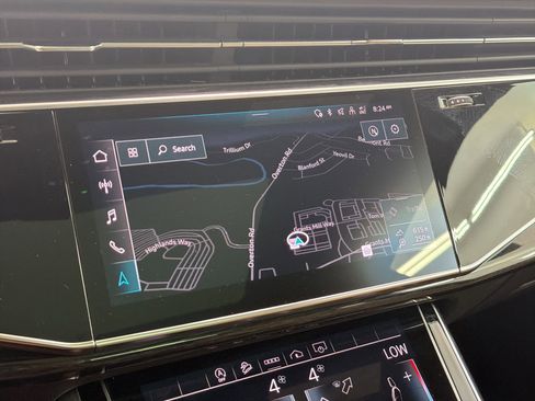 Used 2023 Audi Q8 Premium Plus image 22