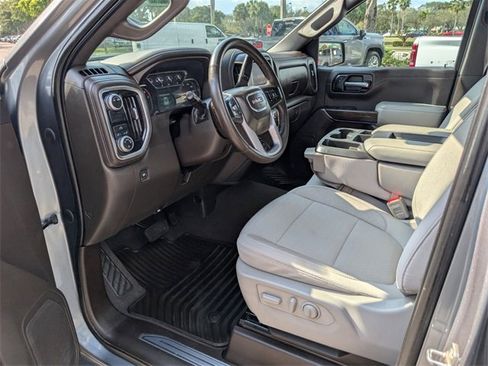 Used 2020 GMC Sierra 1500 SLE w/ SLE Value Package image 11