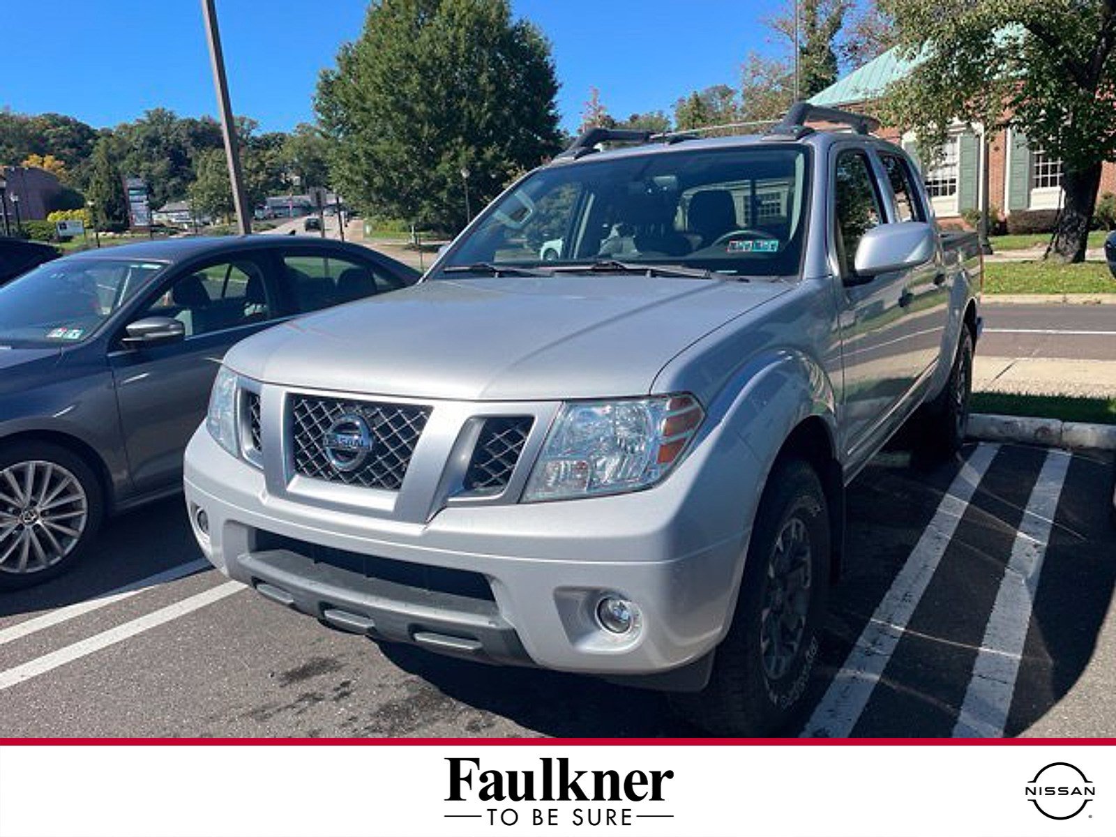 Certified 2021 Nissan Frontier PRO-4X w/ Pro-4x Utility Package AWD/4WD image 1