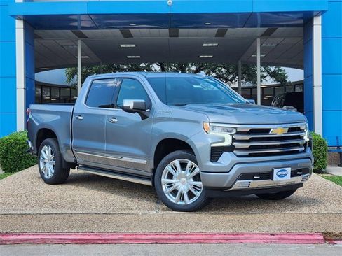 New 2025 Chevrolet Silverado 1500 High Country image 3