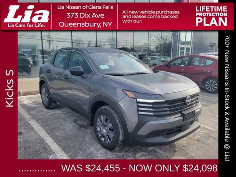 New 2026 Nissan Kicks S image 1