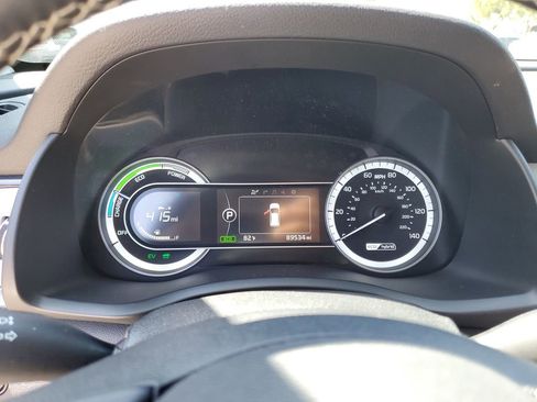 Used 2018 Kia Niro EX w/ Option Group 020 FWD image 27
