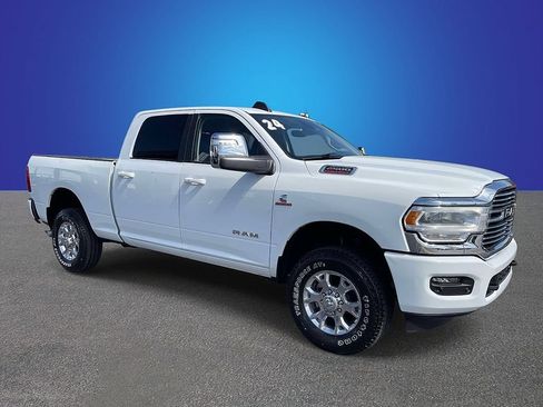 Used 2024 RAM 2500 Laramie w/ Safety Group AWD/4WD image 7