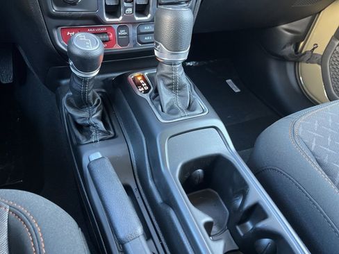 New 2026 Jeep Gladiator Mojave AWD/4WD image 42