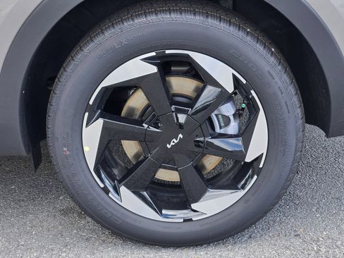New 2026 Kia Sorento EX FWD image 17