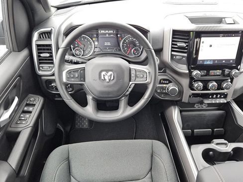 New 2026 RAM 1500 Express AWD/4WD image 12