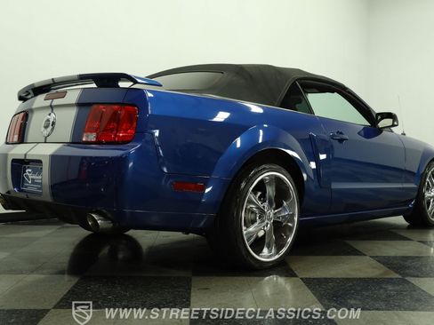 Used 2009 Ford Mustang GT RWD image 26