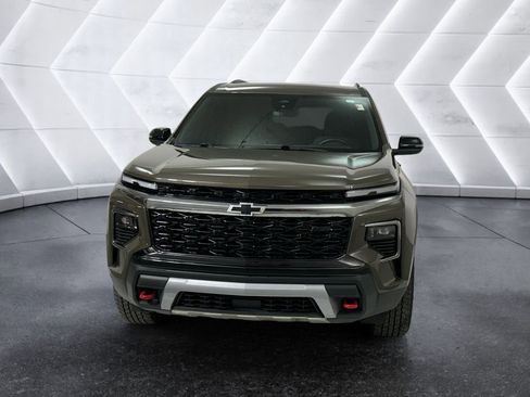 Used 2025 Chevrolet Traverse Z71 w/ LPO, Floor Liner Package image 2