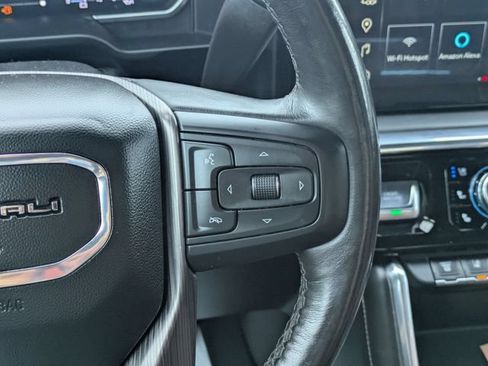 Used 2024 GMC Sierra 3500 Denali Ultimate AWD/4WD image 18