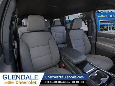 New 2026 Chevrolet Traverse LT FWD image 16