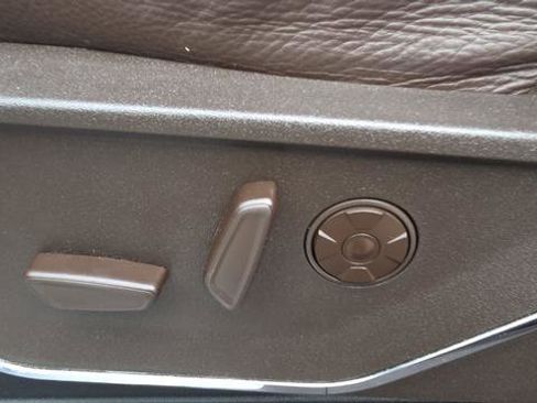 Used 2025 Ford F250 King Ranch w/ FX4 Off-Road Package image 35