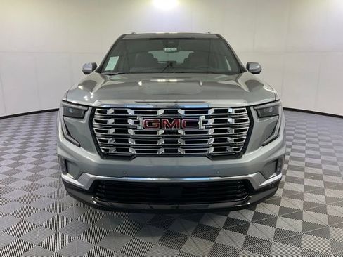 New 2026 GMC Acadia Denali w/ Super Cruise Package image 2