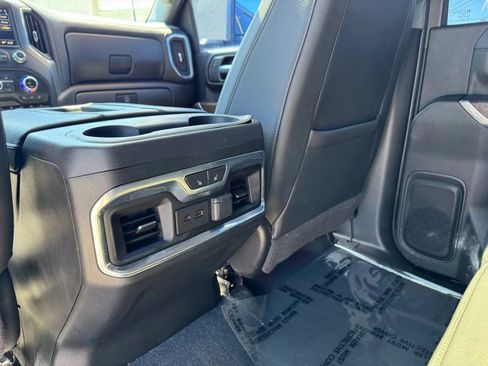 Used 2021 GMC Sierra 2500 Denali w/ Denali Black Diamond Edition AWD/4WD image 22