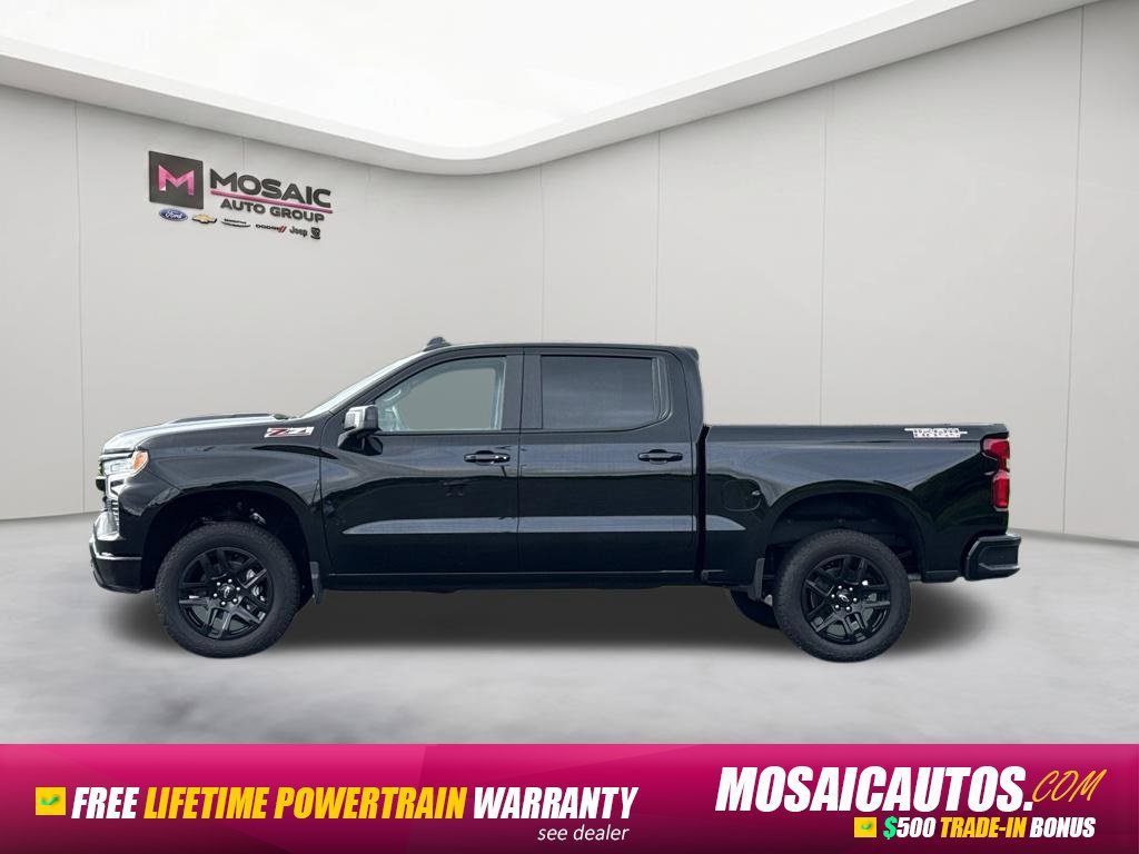 Used 2026 Chevrolet Silverado 1500 LT Trail Boss w/ LT Trail Boss Premium Package AWD/4WD image 4
