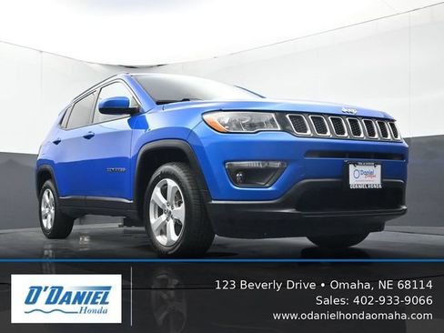 Used 2021 Jeep Compass Latitude w/ Convenience Group AWD/4WD image 14