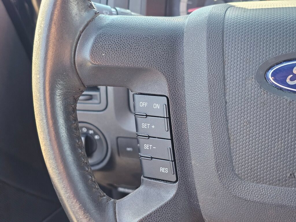 Used 2010 Ford Escape XLT AWD/4WD image 31