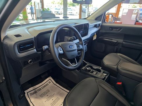 New 2025 Ford Maverick Lobo image 11